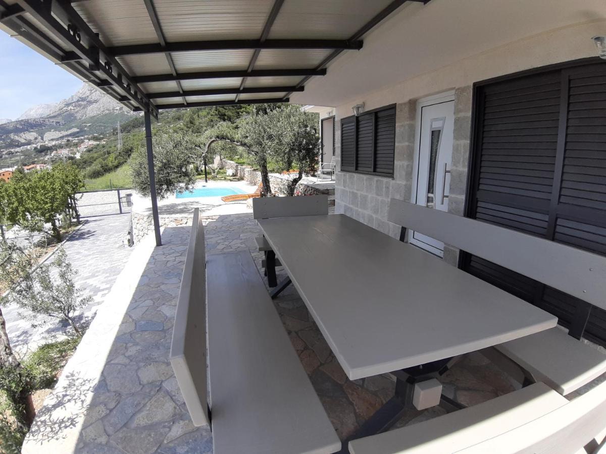 Вілла Olive Stone House Макарська Екстер'єр фото