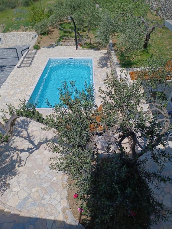 Вілла Olive Stone House Макарська Екстер'єр фото
