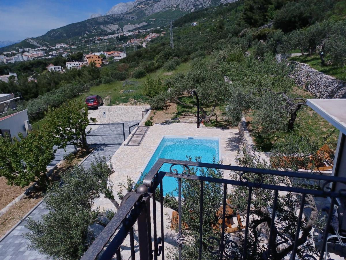 Вілла Olive Stone House Макарська Екстер'єр фото