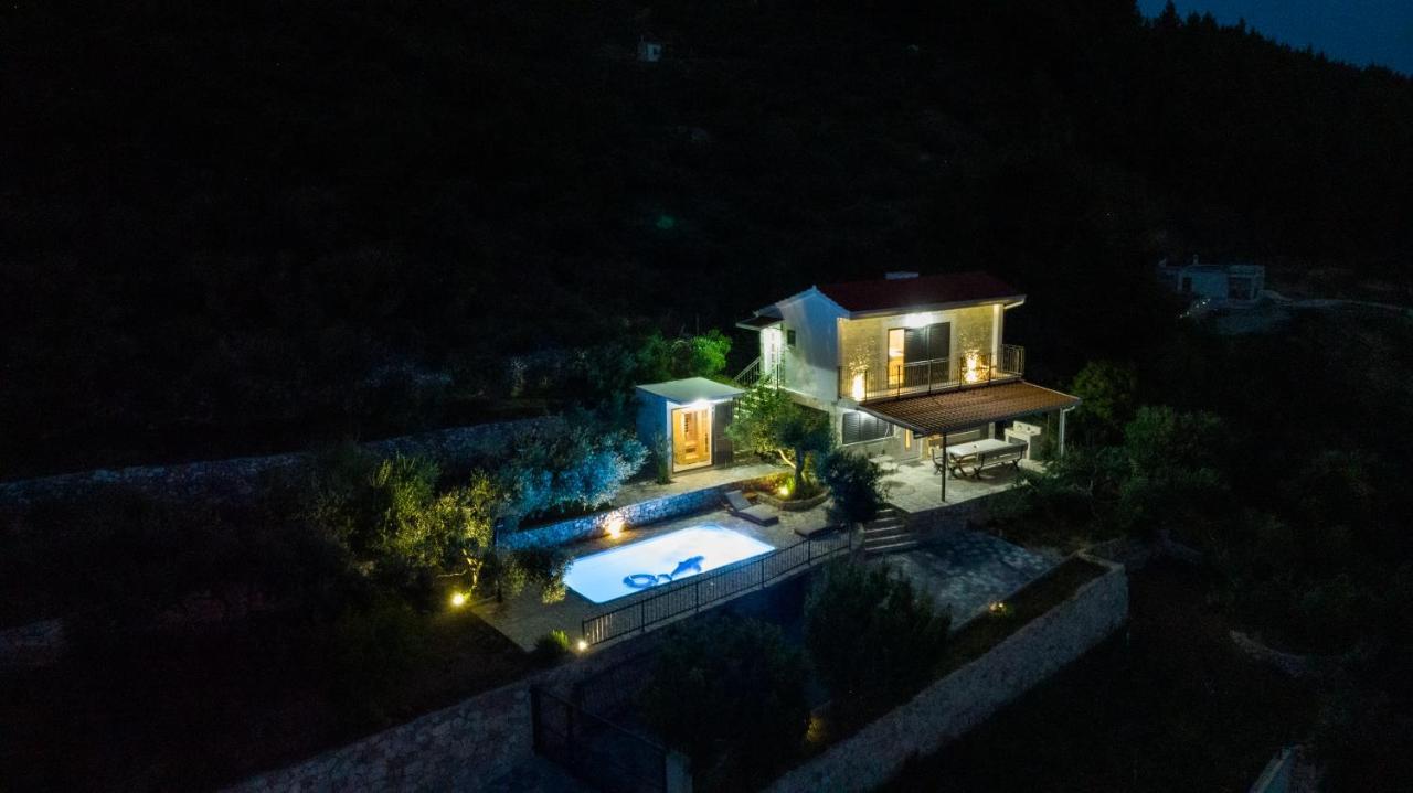 Вілла Olive Stone House Макарська Екстер'єр фото