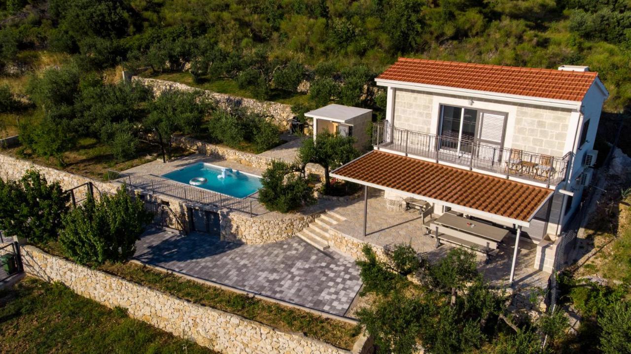 Вілла Olive Stone House Макарська Екстер'єр фото