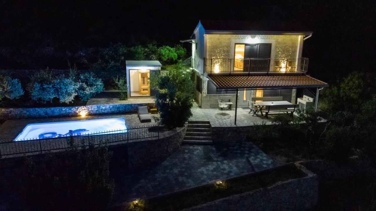 Вілла Olive Stone House Макарська Екстер'єр фото